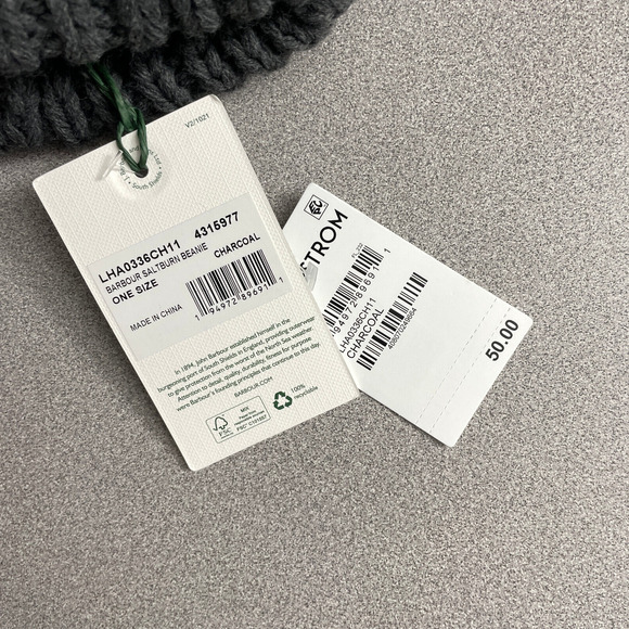 Barbour Saltburn Faux Fur Pom-Pom Beanie Hat Gray Knit Leather Outdoors Ski - Picture 8 of 9